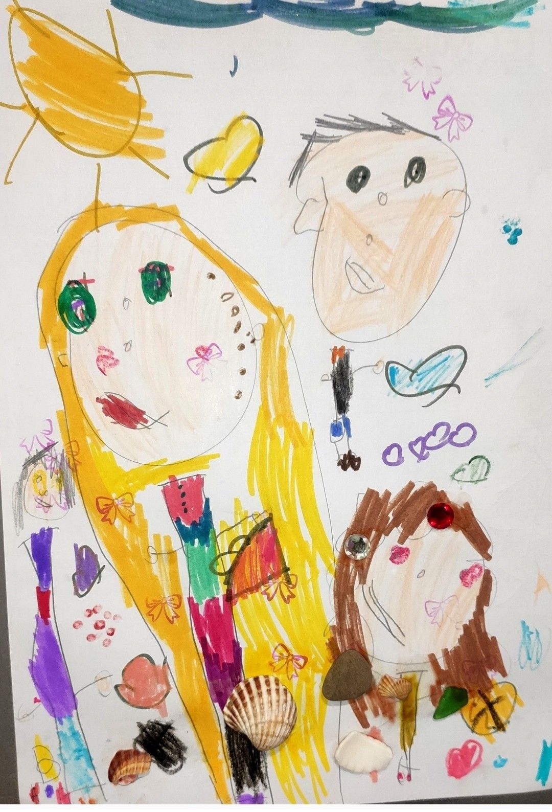 Elide, 4 anni