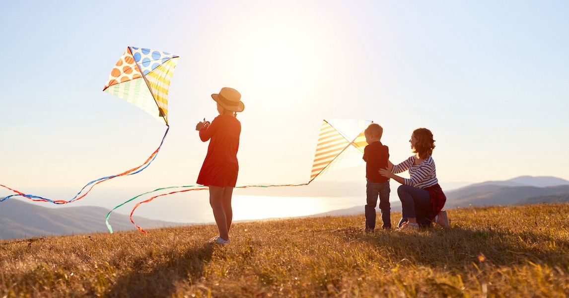 Come costruire un aquilone insieme ai bambini | FILA