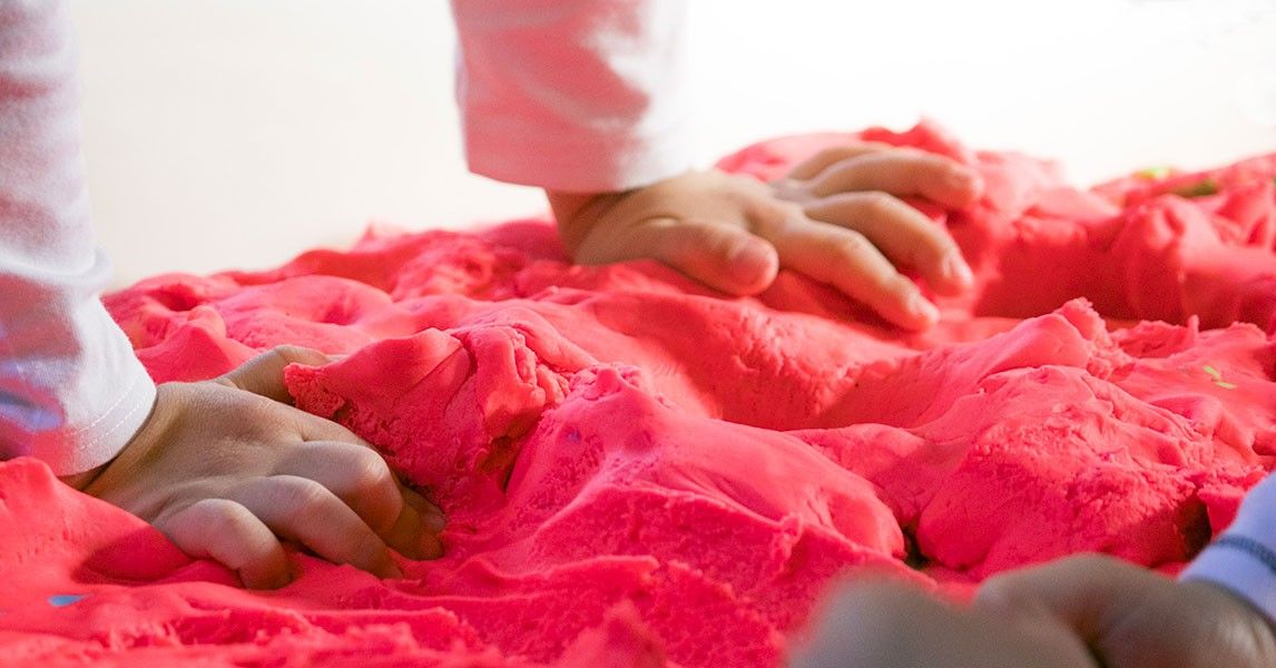 UN MONDO MORBIDO DA PLASMARE TORNANO I DIDÒLAB AL MUBA DI MILANO